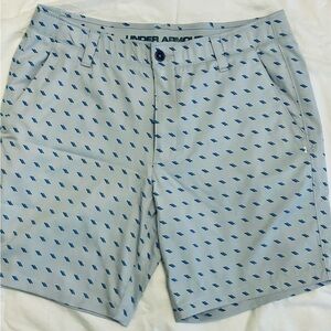 Under Armour golf shorts
